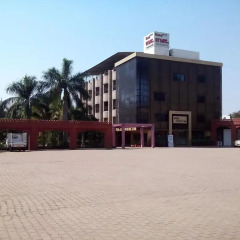 Hotel Utsav Inn парковка