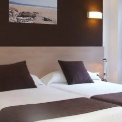 Отель Hostal Rocamar комната для гостей фото 4