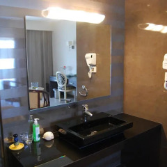 Отель Dali Luxury Rooms 3* Люкс с различными типами кроватей фото 12