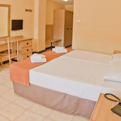 Отель Luna Holiday Complex 3* Студия