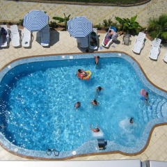 Отель Гостиный Комплекс Holiday Сочи бассейн фото 2