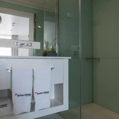 Отель Feels Like Home Chiado Prime Suites 3* Стандартный номер с различными типами кроватей фото 12