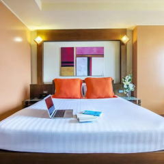 Отель Bangkok Cha-Da 4* Номер Делюкс фото 5