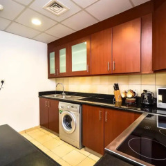Отель OkDubaiApartments - Heather Marina в номере