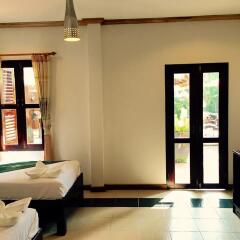 Отель Villa Oasis Luang Prabang 3* Стандартный номер с 2 отдельными кроватями фото 6
