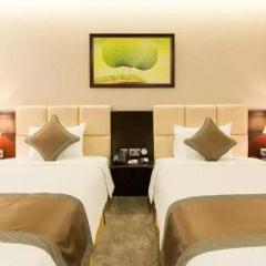 Muong Thanh Hanoi Centre Hotel 3* Улучшенный номер с 2 отдельными кроватями фото 4
