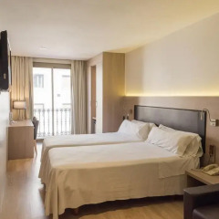 Отель LLEO 3* Стандартный номер фото 7