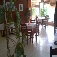 Epidami Hotel питание