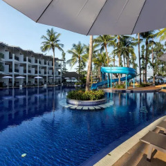 Отель Sunwing Bangtao Beach бассейн