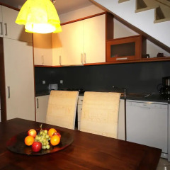 Отель Townhouse with Seaview Terrace в номере