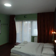 Albert Hotel 2* Стандартный номер фото 27