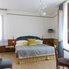 Hotel Gabrielli 4* Улучшенный номер с двуспальной кроватью