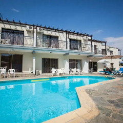 Апартаменты Crystallo Apartments бассейн фото 2