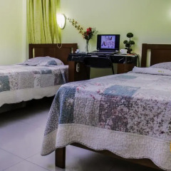 Ari's Hotel III сейф в номере
