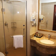 Oriental Garden Hotel 4* Улучшенный люкс с различными типами кроватей фото 4