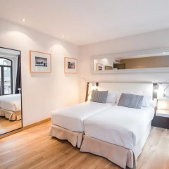 Отель Petit Palace Chueca Испания, Мадрид - отзывы, цены и фото номеров - забронировать отель Petit Palace Chueca онлайн комната для гостей