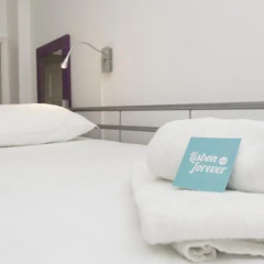 Lisbon Forever Hostel Кровать в общем номере с двухъярусной кроватью фото 2