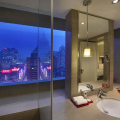 Отель Sofitel Shanghai Hyland 4* Улучшенный номер с различными типами кроватей фото 2