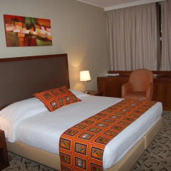 Skyna Hotel Luanda 4* Стандартный номер с двуспальной кроватью фото 2