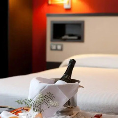 Отель NH Sant Boi 3* Стандартный номер с различными типами кроватей фото 5