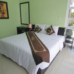Отель Chau Plus Homestay 3* Стандартный номер с различными типами кроватей фото 12