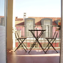 Отель Foreign Friend Guesthouse Lisbon балкон