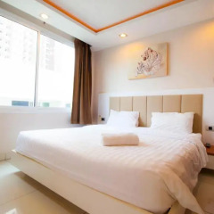 Отель Hyde Park Residence by Pattaya Sunny rentals Паттайя комната для гостей фото 3