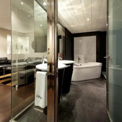 Отель Urban 5* Улучшенный номер с различными типами кроватей фото 3