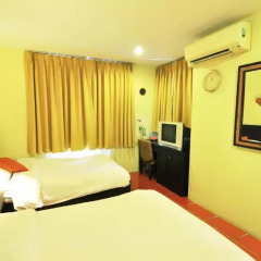 Отель Baan Sukhumvit Soi 20 3* Улучшенный номер фото 2