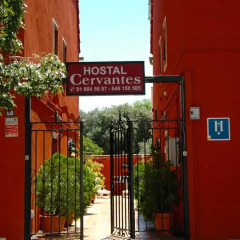Отель Hostal Cervantes фото 2