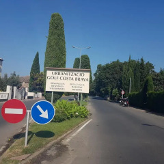 Отель Villa Pantanal in Golf Costa Brava парковка