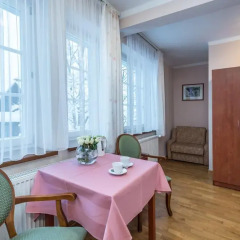 Отель Astoria - Willa Literatów в номере