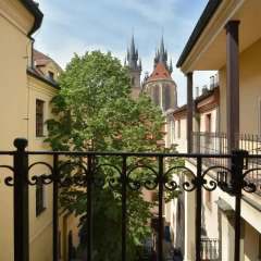 Hotel Metamorphis балкон