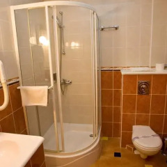 Нтон Отель 3* Улучшенный номер фото 5