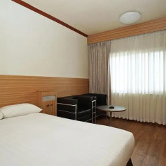 Itaewon Crown hotel 3* Стандартный номер с двуспальной кроватью фото 3
