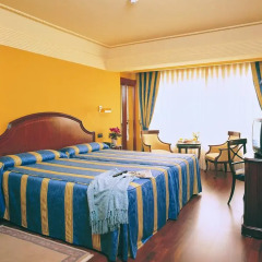 Отель Sercotel Corona de Castilla 4* Стандартный номер с различными типами кроватей фото 4