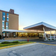 Heritage Inn Hotel & Convention Centre Saskatoon парковка