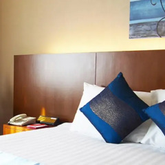 Отель Ramada Plaza by Wyndham Bangkok Menam Riverside 5* Номер Делюкс с двуспальной кроватью фото 8