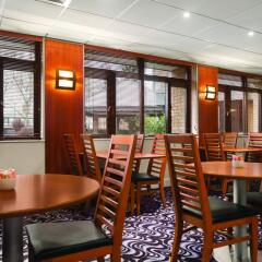 Отель Waterloo Hub Hotel & Suites Великобритания, Лондон - 6 отзывов об отеле, цены и фото номеров - забронировать отель Waterloo Hub Hotel & Suites онлайн питание фото 2