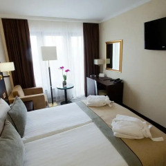 Гостиница Premier Dnister 4* Номер Премьер фото 6