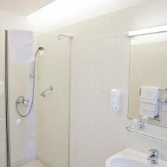 City Hotel Teater 4* Стандартный номер с различными типами кроватей фото 20