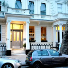54 Queens Gate Hotel парковка
