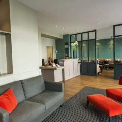 Hotel Vivienne интерьер отеля