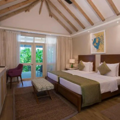 Отель Ellaidhoo Maldives by Cinnamon 4* Улучшенный номер с различными типами кроватей фото 6