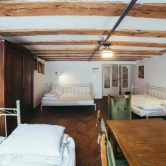 Art Hostel Кровать в общем номере