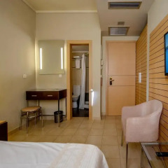 Astoria Hotel 3* Стандартный номер с различными типами кроватей фото 2