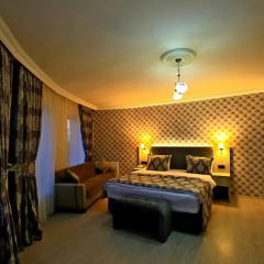 Avalon Altes Hotel Семейный люкс с двуспальной кроватью