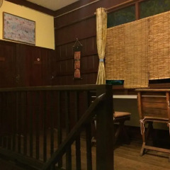 Отель Bluefin Guesthouse Бангкок гостиничный бар