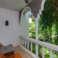 Отель Tropica Bungalow Resort балкон