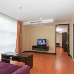 Отель Kris Residence 3* Люкс